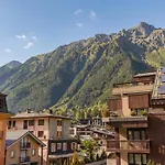 Апартаменти Duplex Aiguille Du Midi Large Terrasse - Happy